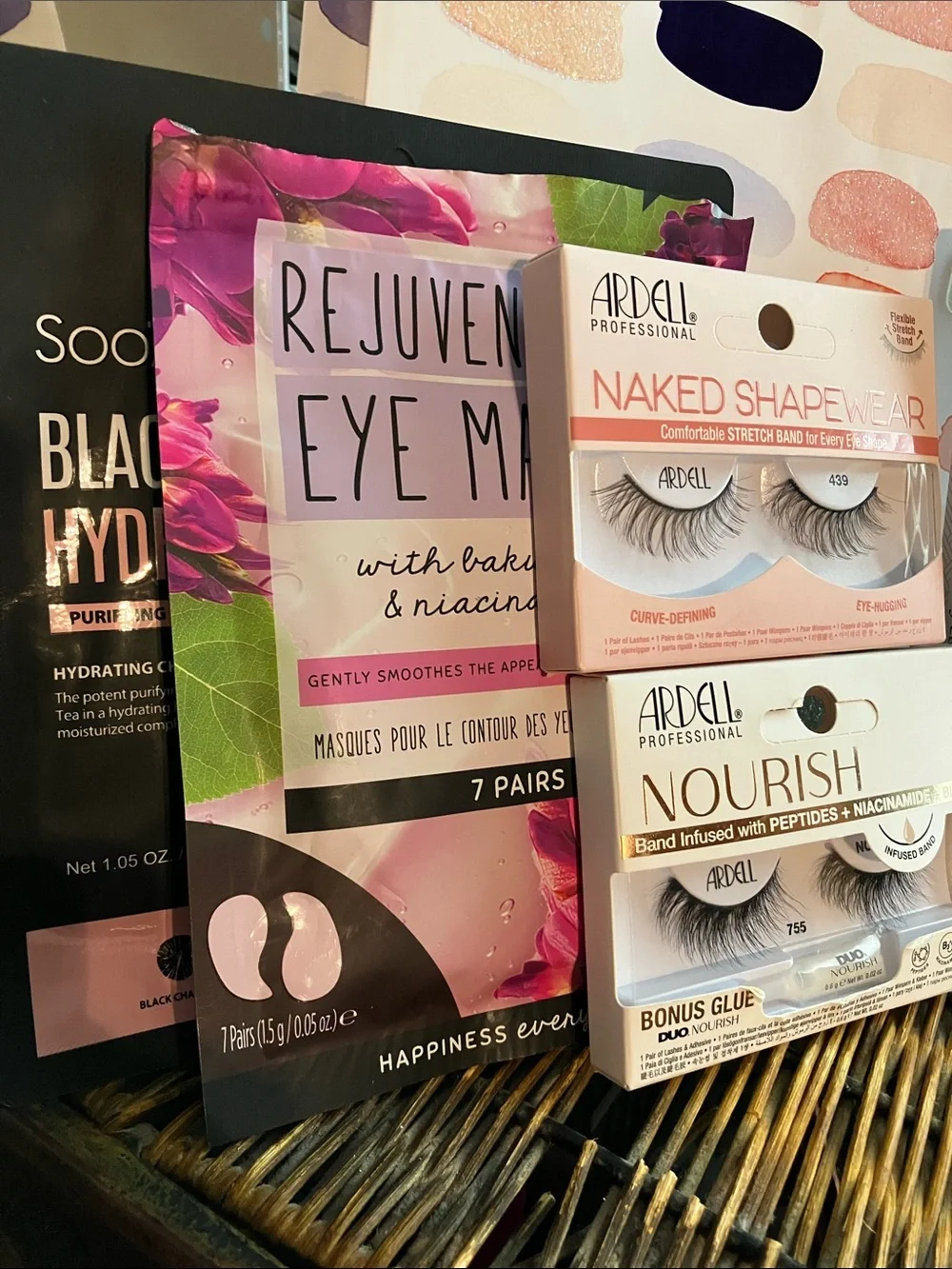 Ardell Naked Shapewear & Nourish Eyelashes Duo, BDB eyeshadow & 7 Eye/Face Masks
